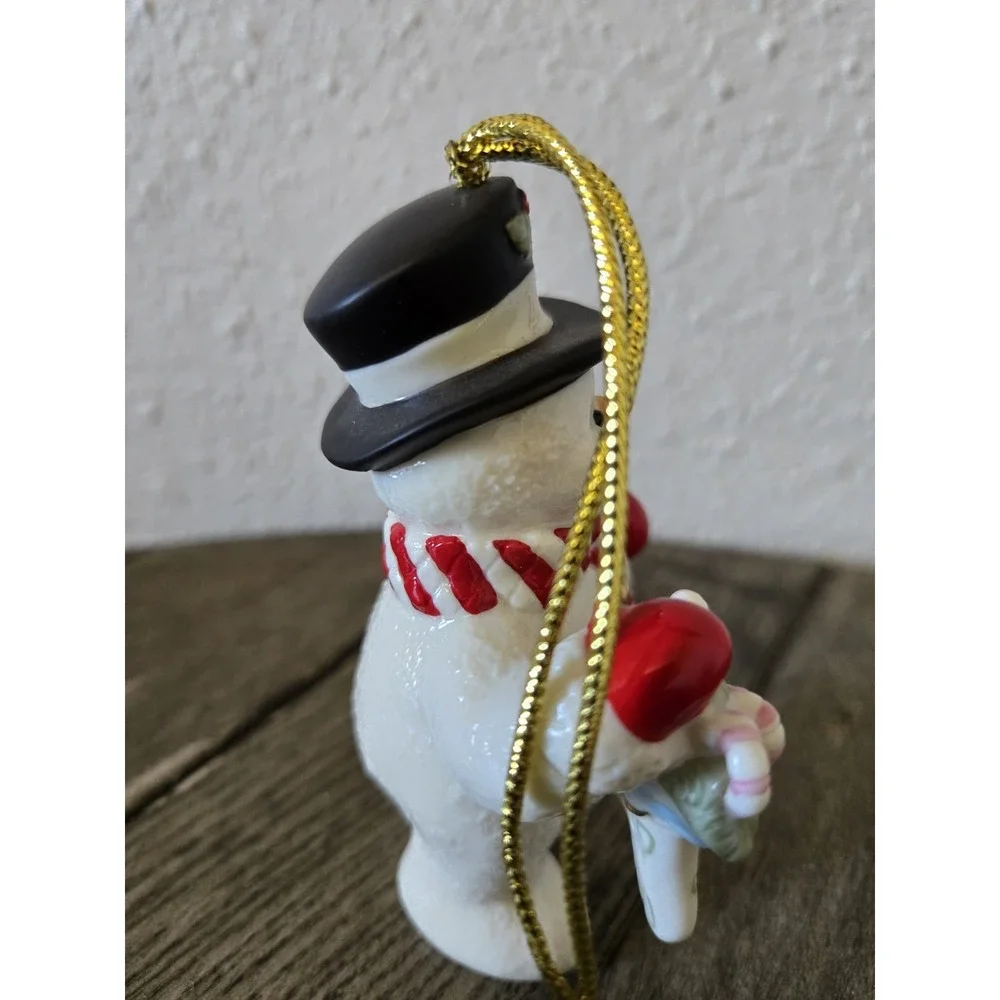 LENOX 2007 Annual Snowman Christmas Ornament SNOWY TREATS #6599609 EXCELLENT